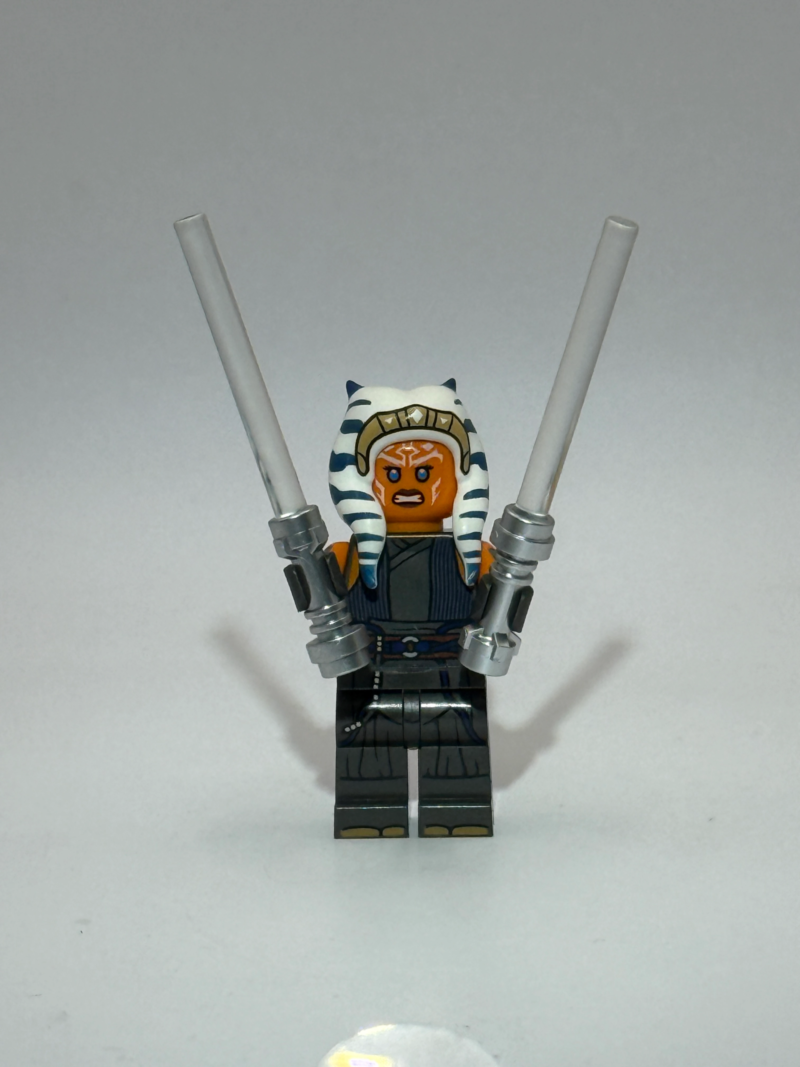 LEGO Star Wars Ahsoka Tano Minifigure (The Mandalorian Edition)