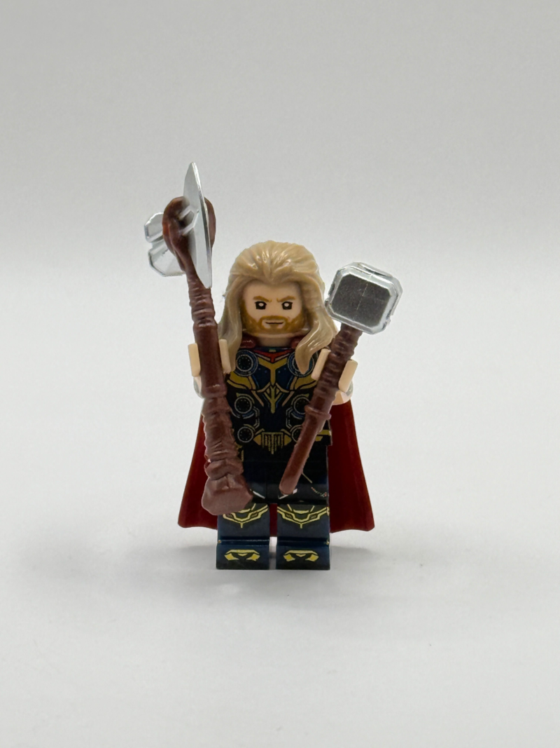 LEGO Marvel Thor Minifigure (Infinity War Edition)
