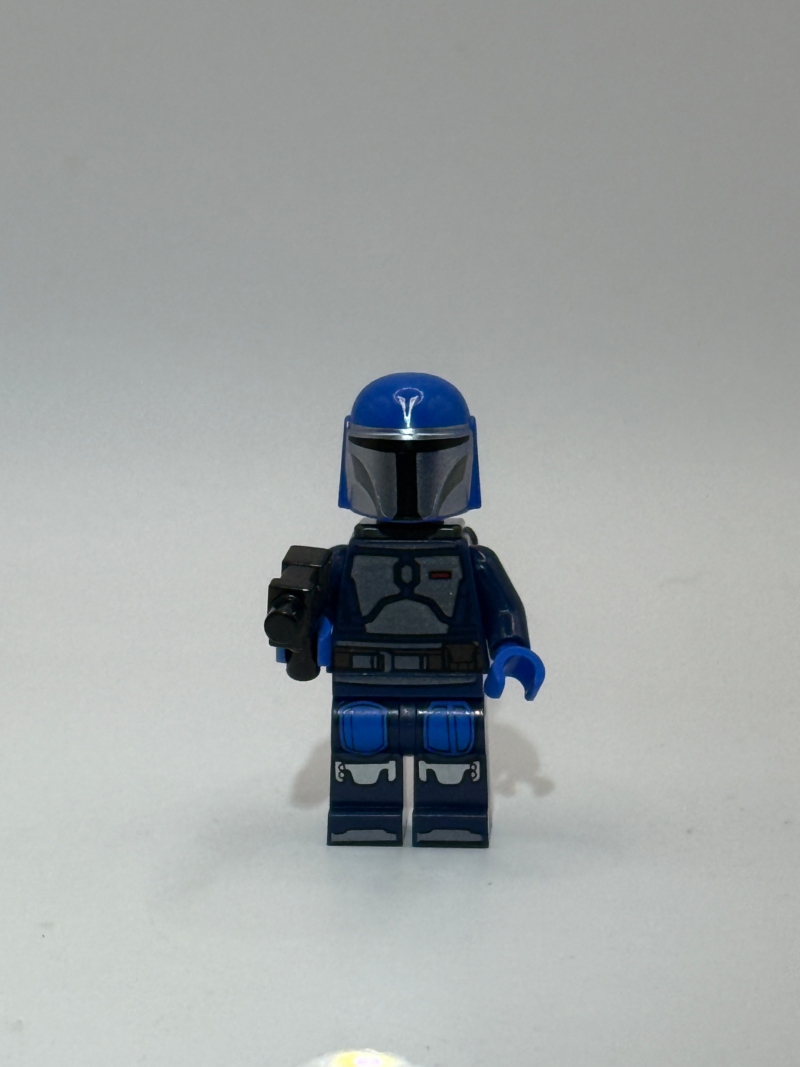 LEGO Star Wars Mandalorian Fleet Commander minifigure