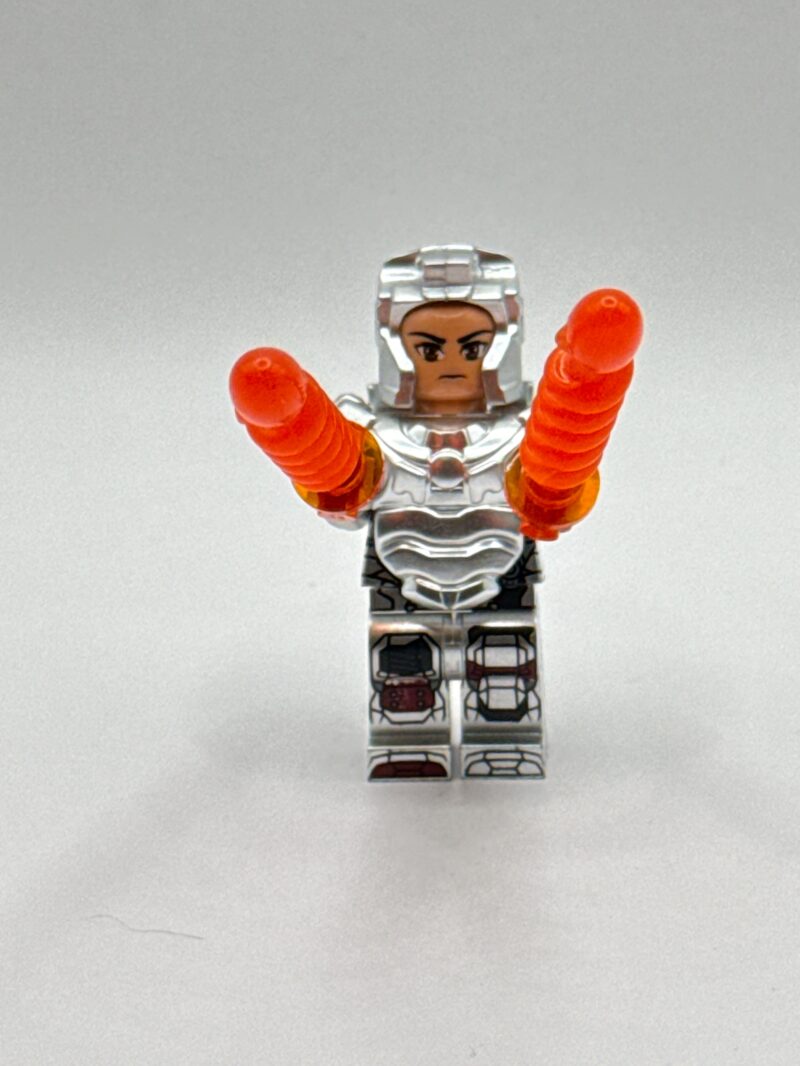 LEGO Minifigure - Marvel Iron Man Silver Centurion (Custom)
