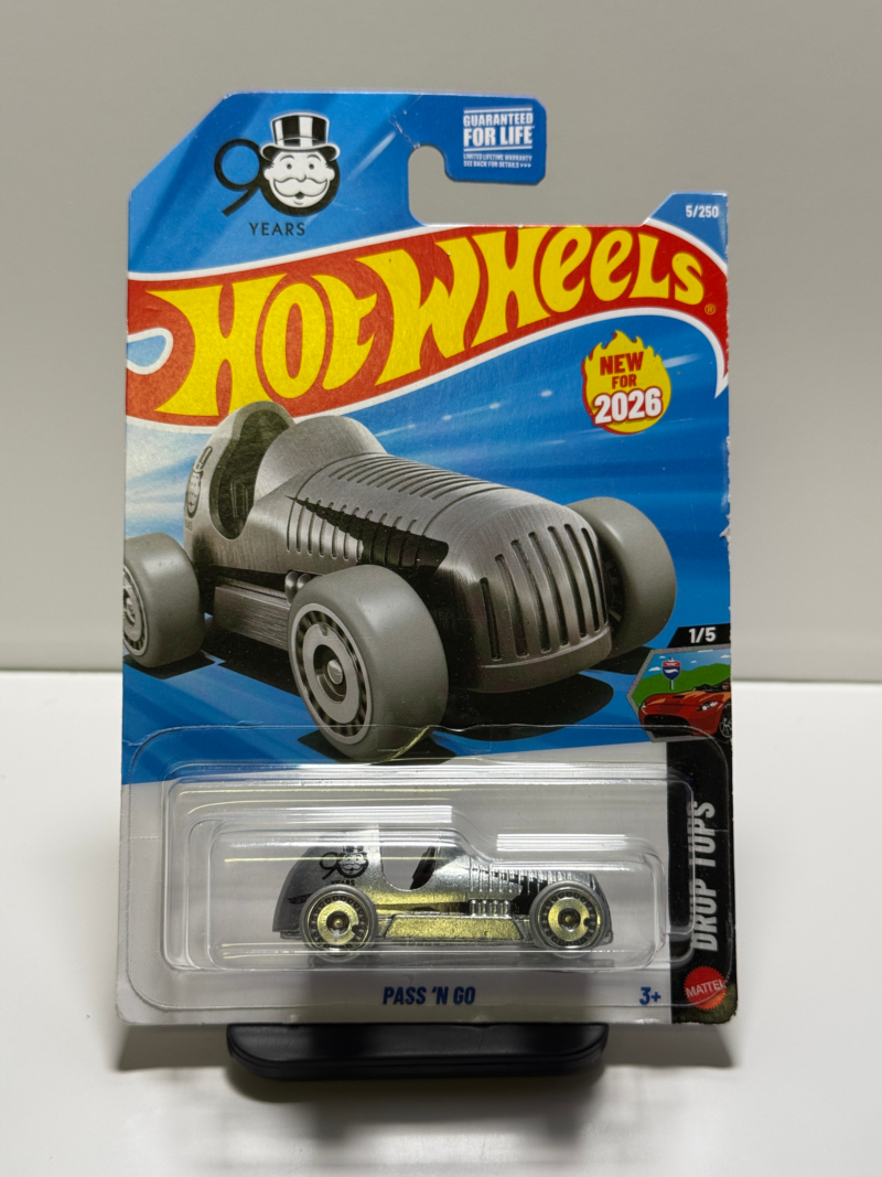 Hot Wheels Pass 'N Go Drop Tops (Monopoly 90th Anniversary, 2026)