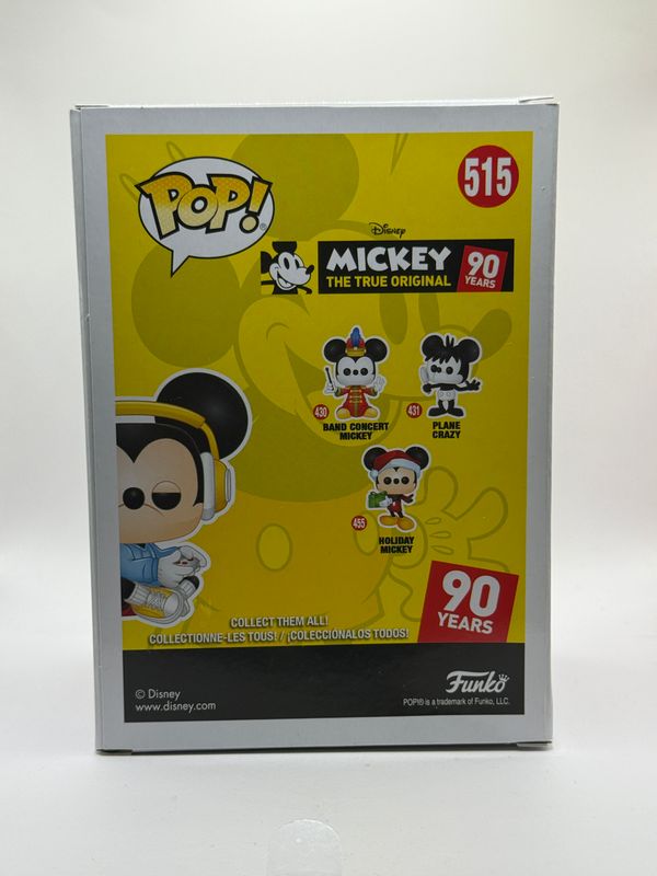 Funko Pop! Disney Mickey The True Original 90 Years Gamer Mickey (GameStop Exclusive) #515 - Image 3